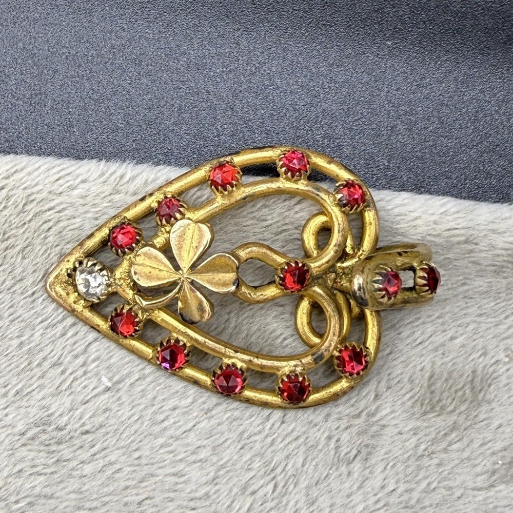 Vintage Estate Buckle Gold Tone Red Rhinestone Heart Four Leaf Clover Lucky